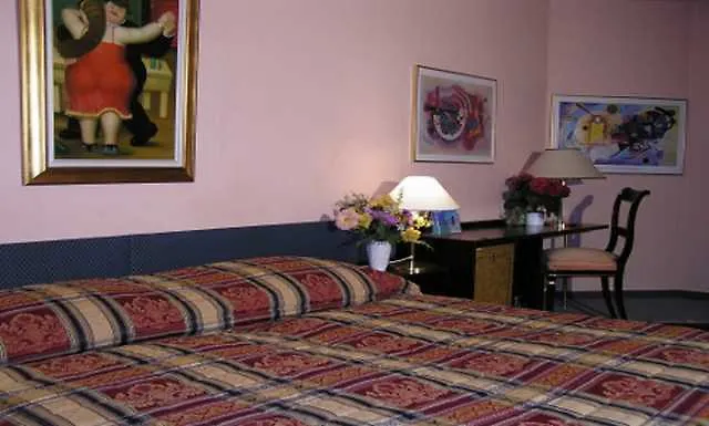 Hotel Capitole Geneva