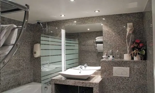 ***  Hotel Capitole Geneva Switzerland